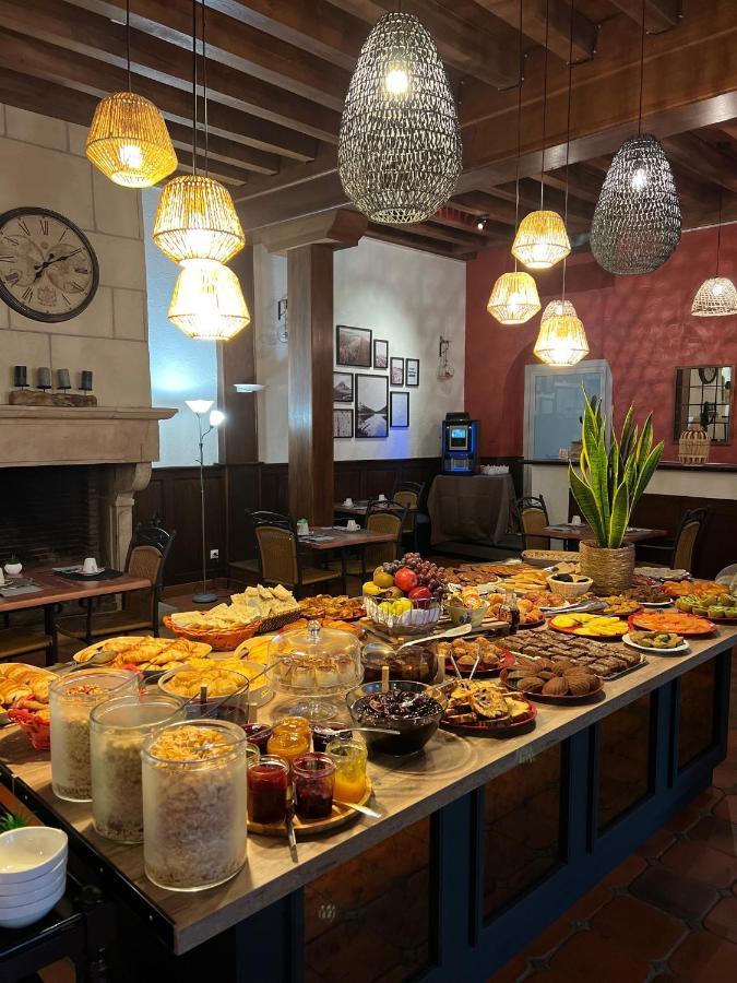 Hotel Les Ursulines Autun ภายนอก รูปภาพ