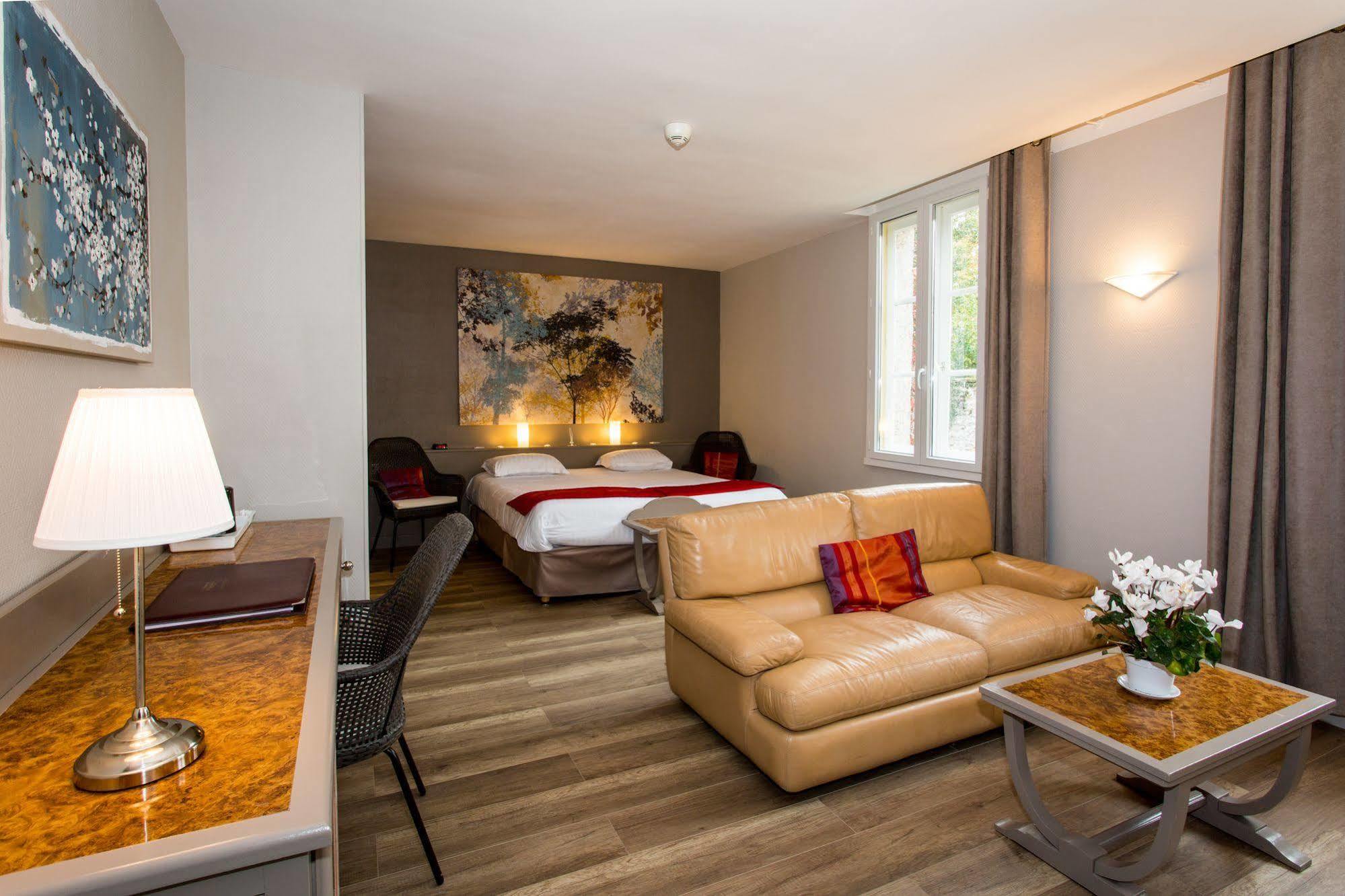 Hotel Les Ursulines Autun ภายนอก รูปภาพ